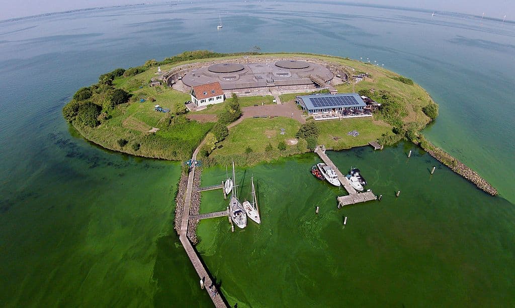 Fort Pampus